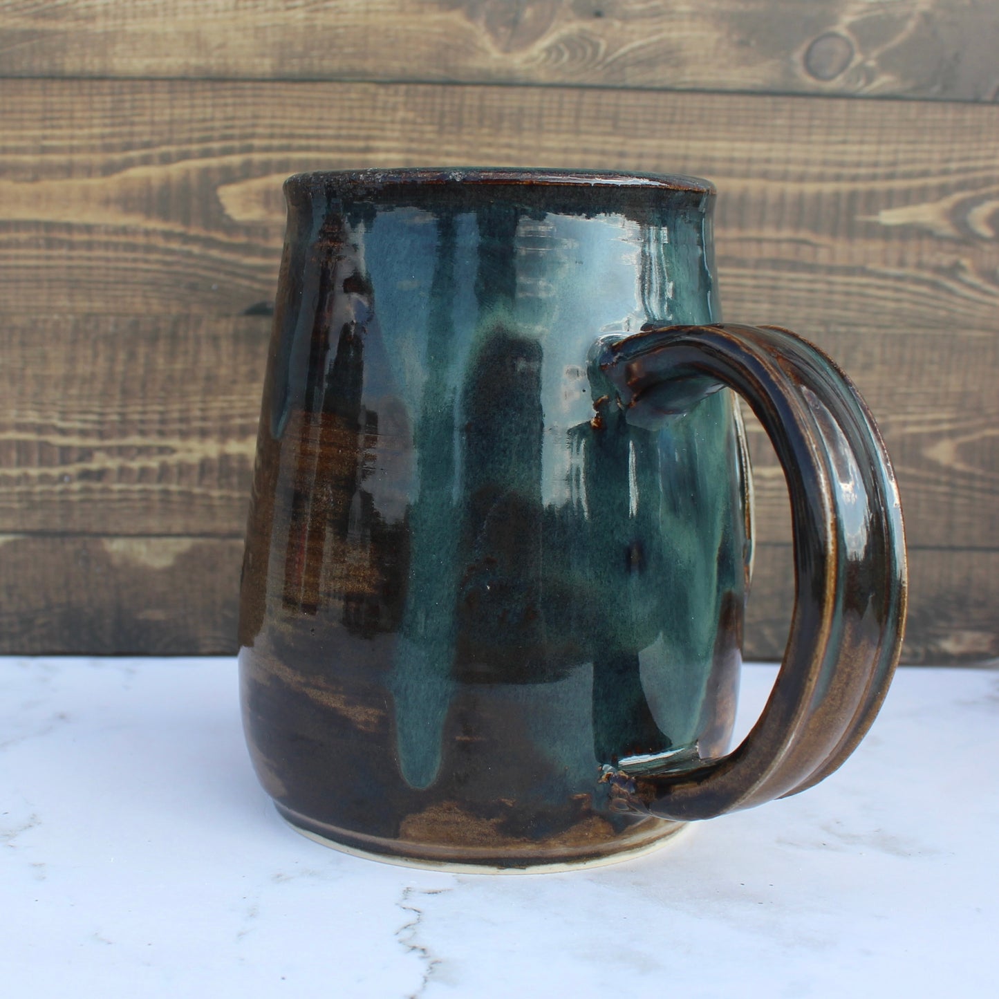 Narnia Wardrobe Mug