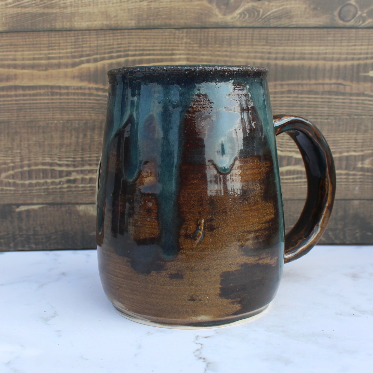 Narnia Wardrobe Mug